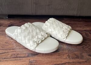 Bottega Veneta | Shoes | Bottega Veneta Suede Slip On  display picture 2